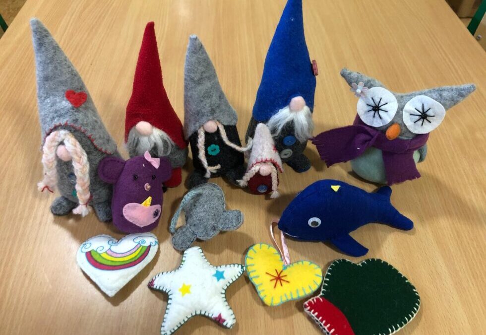 Zajęcia z&nbsp;robótek ręcznych w&nbsp;Naszej Szkole